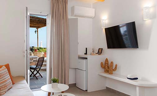Deluxe junior suite στο ξενοδοχείο Ευφροσύνη στη Σίφνο