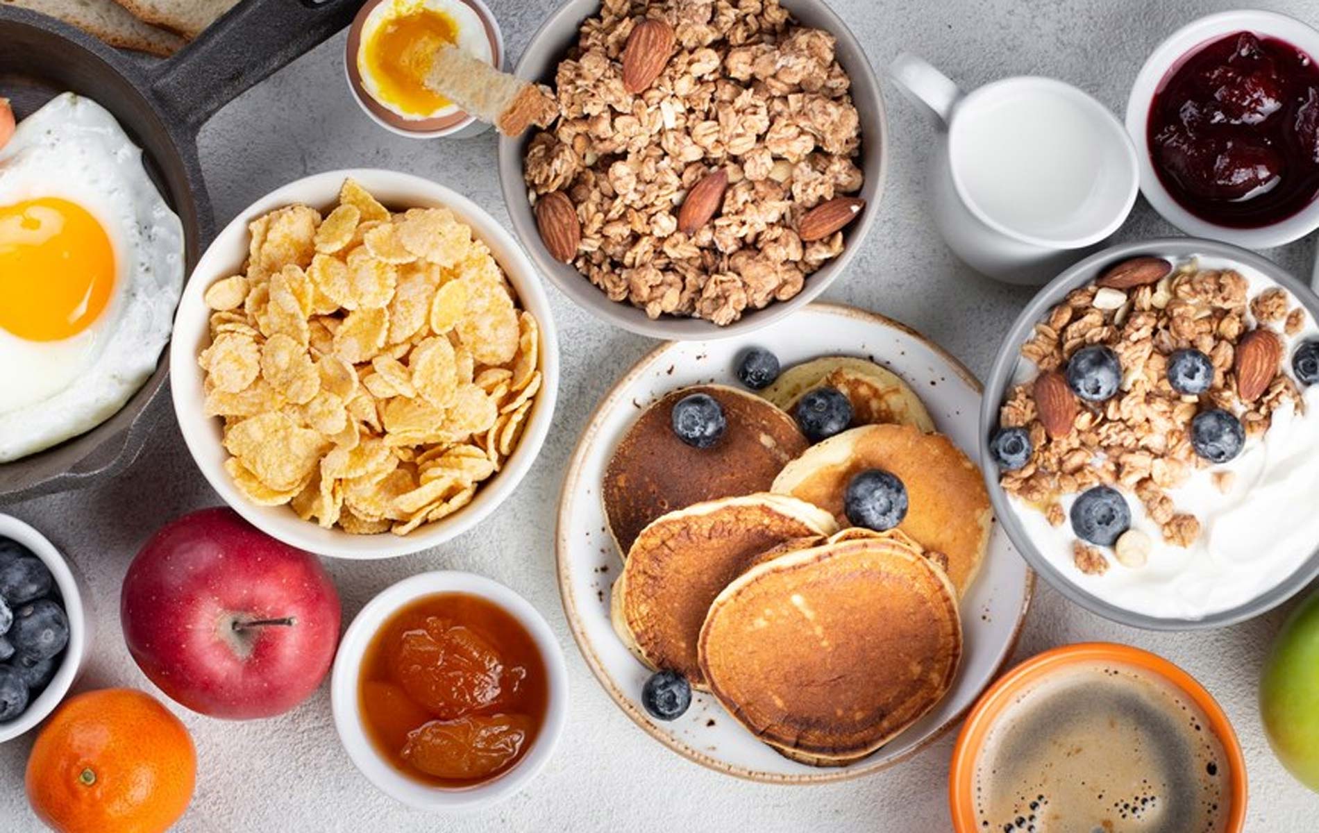 Petit déjeuner à l'Hôtel Efrosini à Sifnos